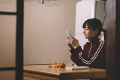 【衝撃】先妻が事故でﾀﾋ去して今の妻と結婚したが、先妻の忘れ形見の娘が俺の子ではないかも。鑑定で事実が明らかになっても誰も得しない。今の妻にどう言えばいいのか...