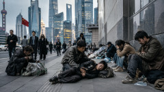 【中国経済の闇】ホームレス2410万人、街頭で倒れる若者たち…「世界第2位の経済大国」の実態がヤバすぎる