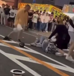 【動画】トー横キッズ、トー横祭りで大喧嘩wwwwwww
