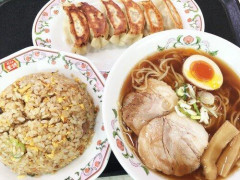 【悲報】1億円もらえる代わりに一生ラーメンを食べれなくなるボタン←押す??