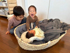 【悲報】姉が3人連続で子供産み落としてずっと育休取ってるらしいんだが