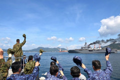 「誇りを胸に」海自輸送艦が山林火災発生のインドネシアへ出発…初の海外消火活動！