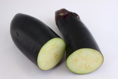 【怖い】カレーのルーを仕込んで、翌朝生ナスを輪切りにして入れ軽く煮込んだ→夜になって味が馴染んで美味しいはずが…