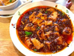昨夜激辛麻婆豆腐を食べたワイ、腹痛でのたうち回る