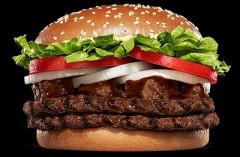 【画像】バーガーキングの裏マジで気持ち悪い