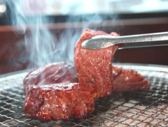 焼肉でゲイが開幕頼む肉ｗｗｗｗｗｗ