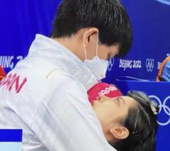 【画像】りくりゅうペア、試合前に発情していたwwwwwwww