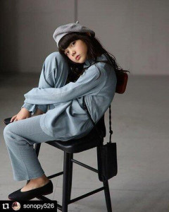 【画像】ミステリアス系美少女JSさん、JCになって量産型美人になってしまう