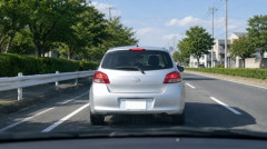 【自動車】X民「あおり運転は下手糞をわからせる正義の行為」