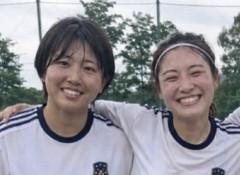 【画像】このデカ乳でサッカーは無理でしょってなる女子サッカー部wwwww