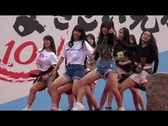 【刺激注意】JK、文化祭でケツ振りを披露wwwww