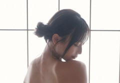 【衝撃】元NMB48の梅山恋和、2nd写真集で半ケツwwwww