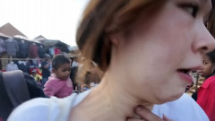【動画】旅行系女Youtuber、アフリカでネックレスを盗まれ「貧困すぎる」と発言して炎上ｗｗｗｗ