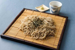 【悲報】蕎麦は2000円でも許されるのにラーメンだと高いと文句を言われるｗｗｗｗｗｗｗｗｗｗ