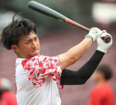 カープ佐々木泰、得点圏打率.169「早く克服したい」打点の稼げる強打者目指す