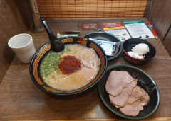 韓国人「韓国に進出した日本式ラーメン店が倒産する理由に韓国人が納得‥」→「あまりにリアルすぎる倒産プロセス‥（ﾌﾞﾙﾌﾞﾙ」