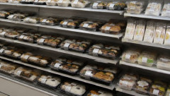 【物価高】俺「毎日コンビニ弁当」　10年前「かわいそうに…」　今「贅沢しやがって…」