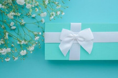 敬老の日のプレゼントにお勧めの「日本製」のものを教えてください