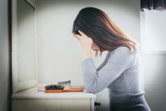 【悲報】アッネ「妊娠したかも…」ワイら家族「おファ？！相手は？」アッネ「実は相手が・・・・・」⇒！！