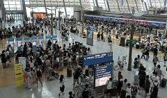 「前例を作れば一気に崩れる」韓国で難民受け入れに反対論、仁川空港で10歳児が父親と1年以上生活