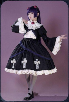 【悲報】このコスプレ衣装買いたいんだがメーカー知ってるヤツおる？・・・・・・・・・