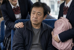 【不審者】JK2人に「彼氏の有無」を聞かれる50代男性ｗｗｗｗｗｗｗｗｗｗｗｗｗ