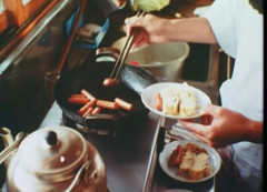 【画像」1966年の東京の一般家庭の朝ごはんめちゃくちゃ量多くてビビるwwwww
