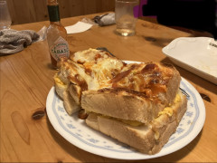 【画像】コメダの「ピザトースト」、写真詐欺で炎上ｗｗｗｗｗ