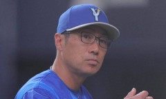 DeNA・相川監督がナインに苦言「なんとか出塁して点数を取らなきゃいけない」