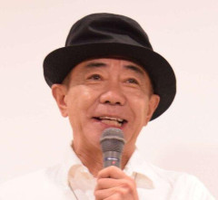 【悲報】木梨憲武、人気ラッパーの高級車をへこませ「時代遅れだね」と批判続出