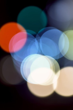 男「せや！映画館で下半身出せば証拠残らんやん！」