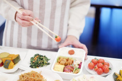 【激怒】「ママが一生懸命作ったお弁当をどうして残すの！？本当に腹が立つ！」