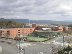 【同志社国際高校】a7教諭「自分のせいだ」、メンタル崩壊で「校長に『休職させてほしい』と願い出るも、引き止められた」