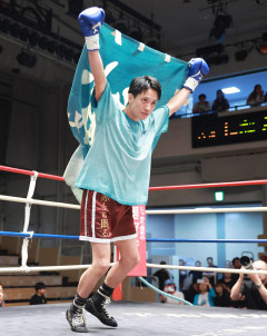 【画像】俳優・藤原季節さん、プロボクサーデビュー戦で1ラウンドTKO負け・・・・・・・・・