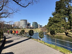 「皇居ラン」とかいう承認欲求の塊…