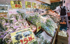 韓国人「日本が上半期だけで17兆4292億円の史上最大経常収支黒字を記録！」→「経済はどうなってる？‥（ﾌﾞﾙﾌﾞﾙ」