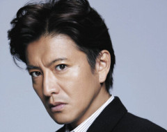 【悲報】ワンピース尾田栄一郎、自宅バーベキューでキムタクに肉を焼かせてしまう・・・
