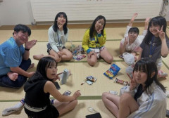 【画像あり】夏休みのパパ、娘のお泊り会にご満悦ｗｗｗｗｗｗｗｗｗｗｗｗｗｗｗｗｗ