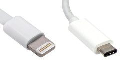 【悲報】iPhone 15のUSB-C、実質Lightningだった...理由がコレｗｗｗ