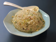 ワイ「マッマの手料理よりニチレイの冷凍炒飯の方がうめーw」マッマ「…」⇒