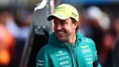 アロンソはF1ドライバーとして走るかどうかにかかわらずアストンマーチンで長期コミット予定らしい