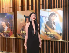【朗報】三吉彩花さん(29)背中のタトゥーお披露目