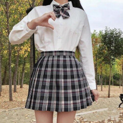 【困惑】女さん「学生時代スカート履くのを強制されてた理由ってなんだろう」←実際なんでなんｗｗｗｗｗｗｗｗｗｗ