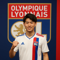 日本代表MF中村敬斗 フランス強豪リヨン加入が正式決定！移籍期限最終日に仏２部→１部へステップアップ   #サッカー |  中村マジで良かったなー