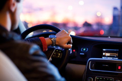 車の運転中に叫んでることを挙げろ！！