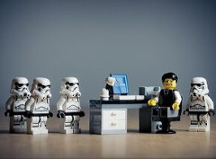休憩時間に会社のPCでYouTube見てたんだが注意された