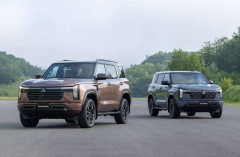 三菱自動車、新型「パジェロ」世界初公開　7年ぶり国内復活　10月に予約開始　専用ラダーフレームを採用