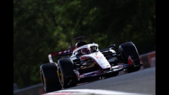 F1公式「角田裕毅がハースのドライバー候補に再浮上」「平川亮が起用される可能性も」
