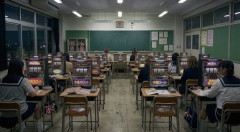 台を学校の机のように縦に並べている店があったら需要ありそう