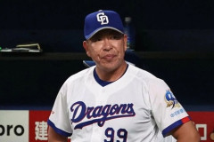 【中日】4回もぶつけられる→井上監督にOBが苦言「もっと怒れ」
